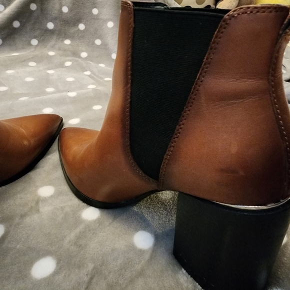 COPY - Steve madden boots - Picture 4 of 6